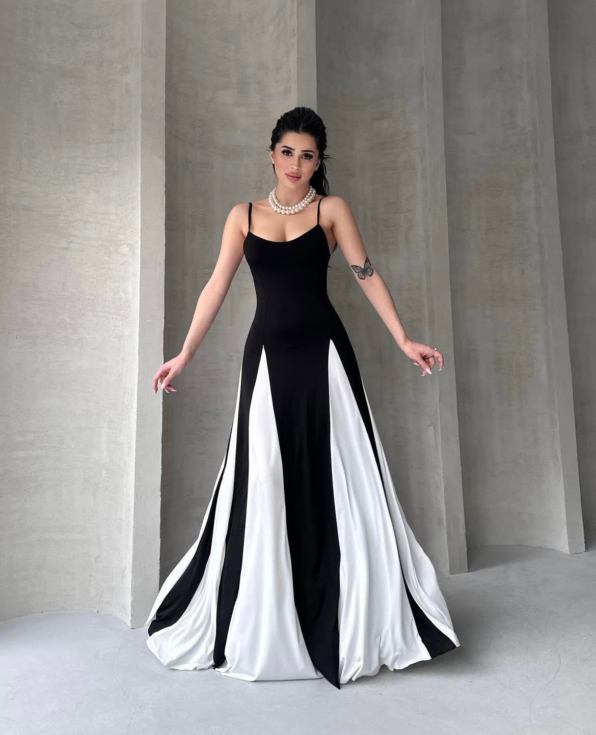 Dalmi Black and White Gown