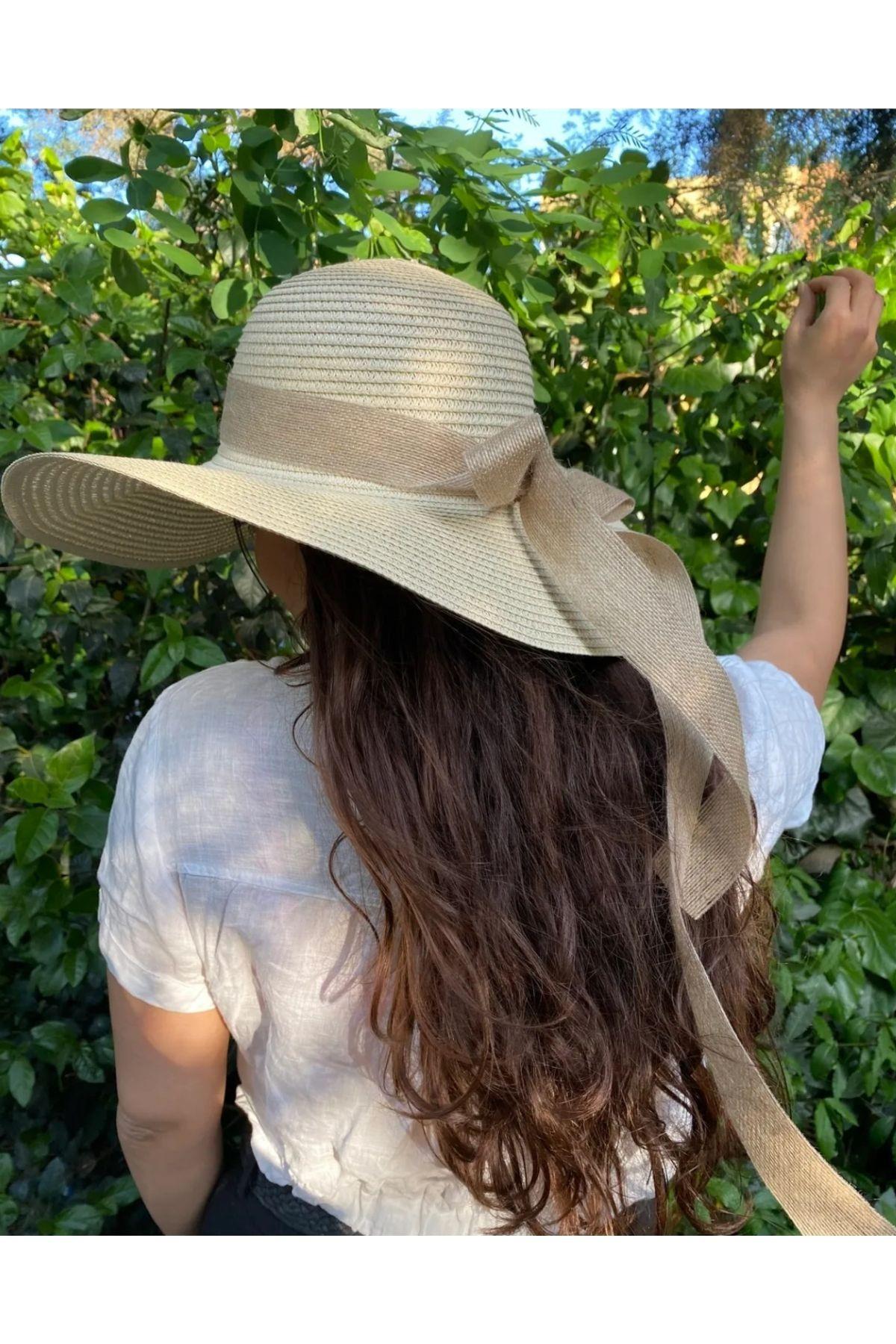 Wide Straw Hat