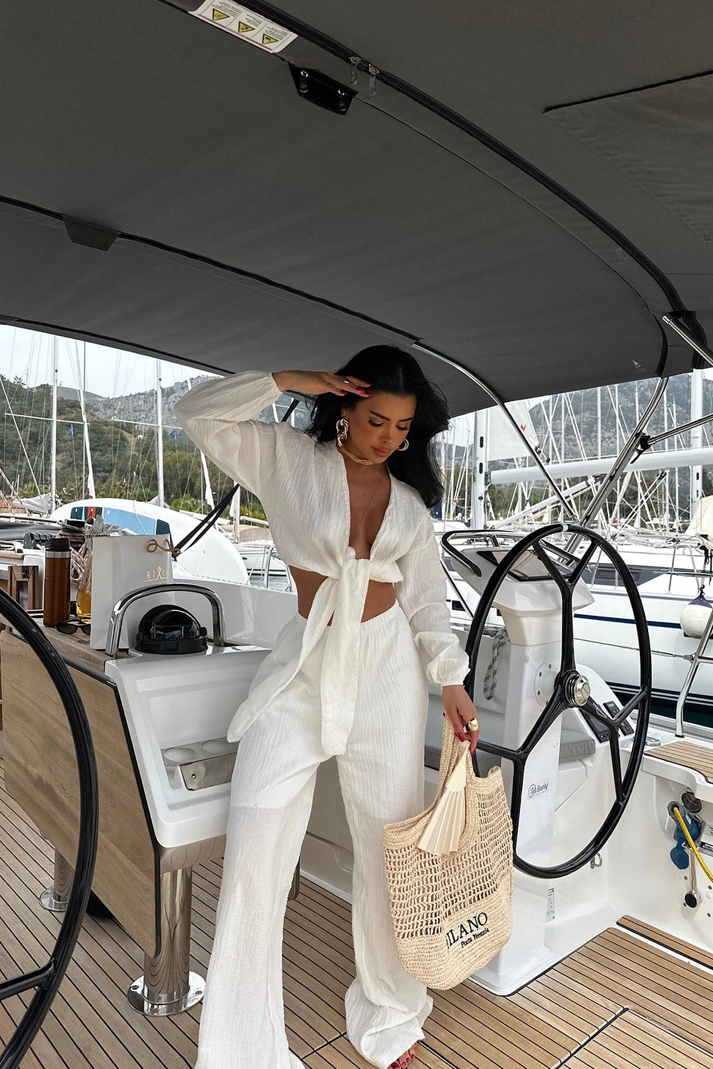 Torini White Linen Set
