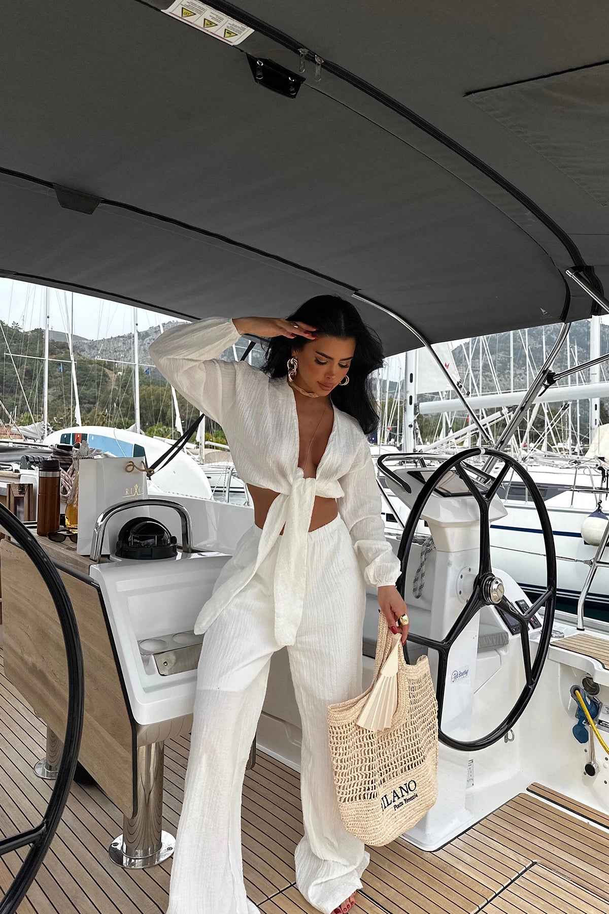 Torini White Linen Set